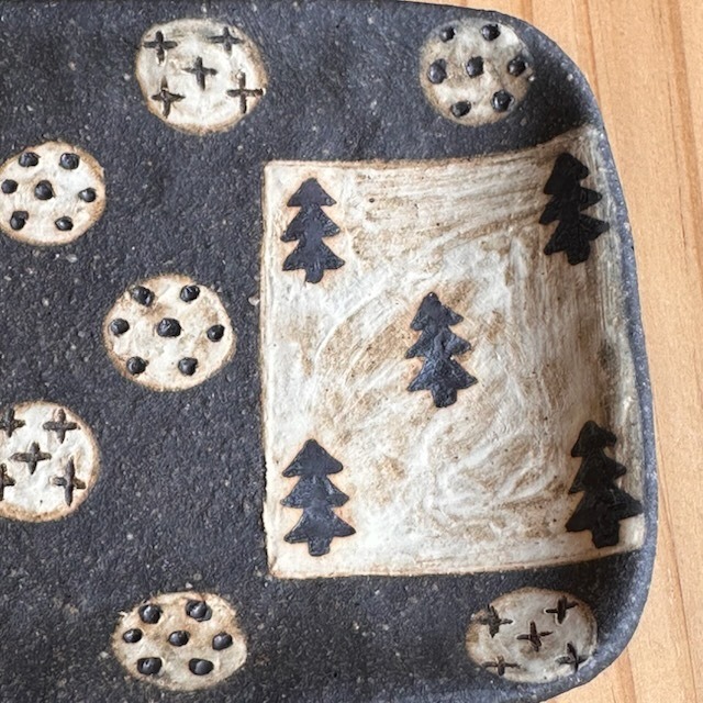 宇田令奈　099長方形皿