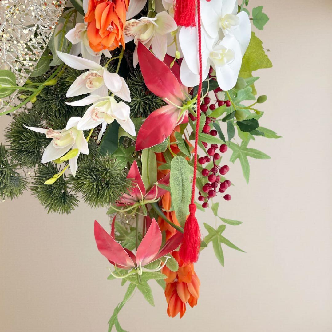 特大1m扇付き迎春しめ縄リース｜大輪菊と胡蝶蘭の豪華お正月アレンジ