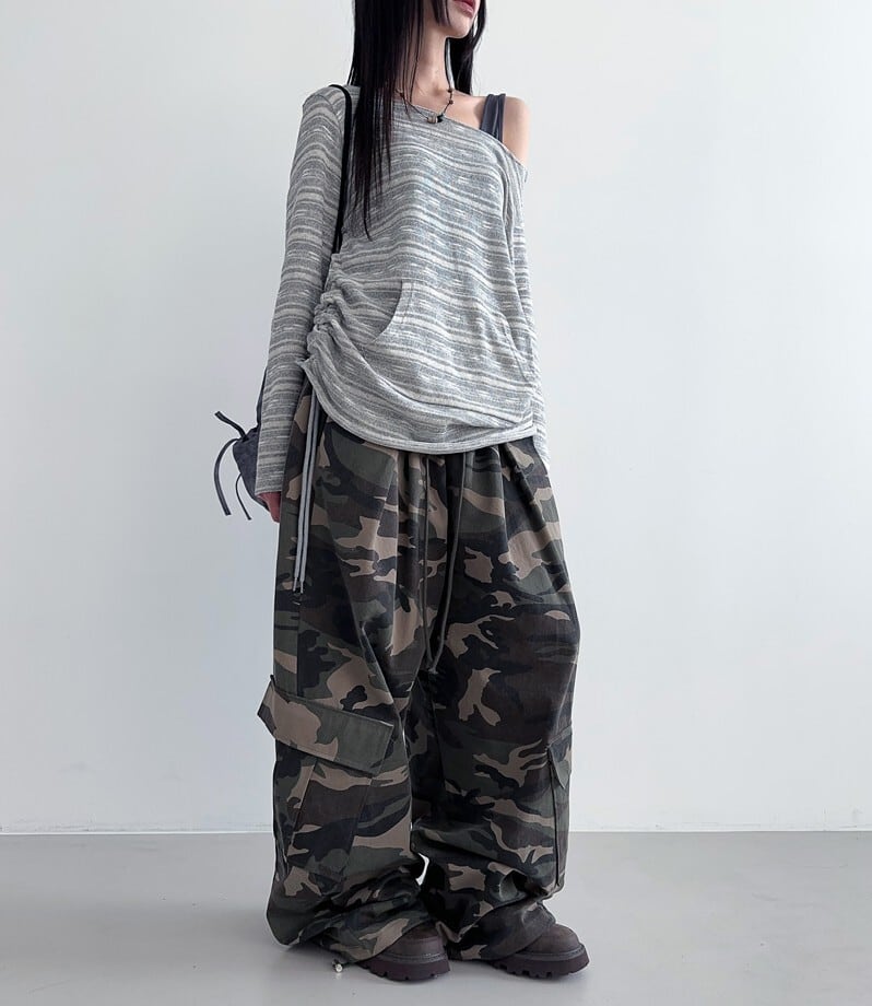 ☆aespa カリナ 着用！！【LOWEAR】camo cargo banding pants | もごつ