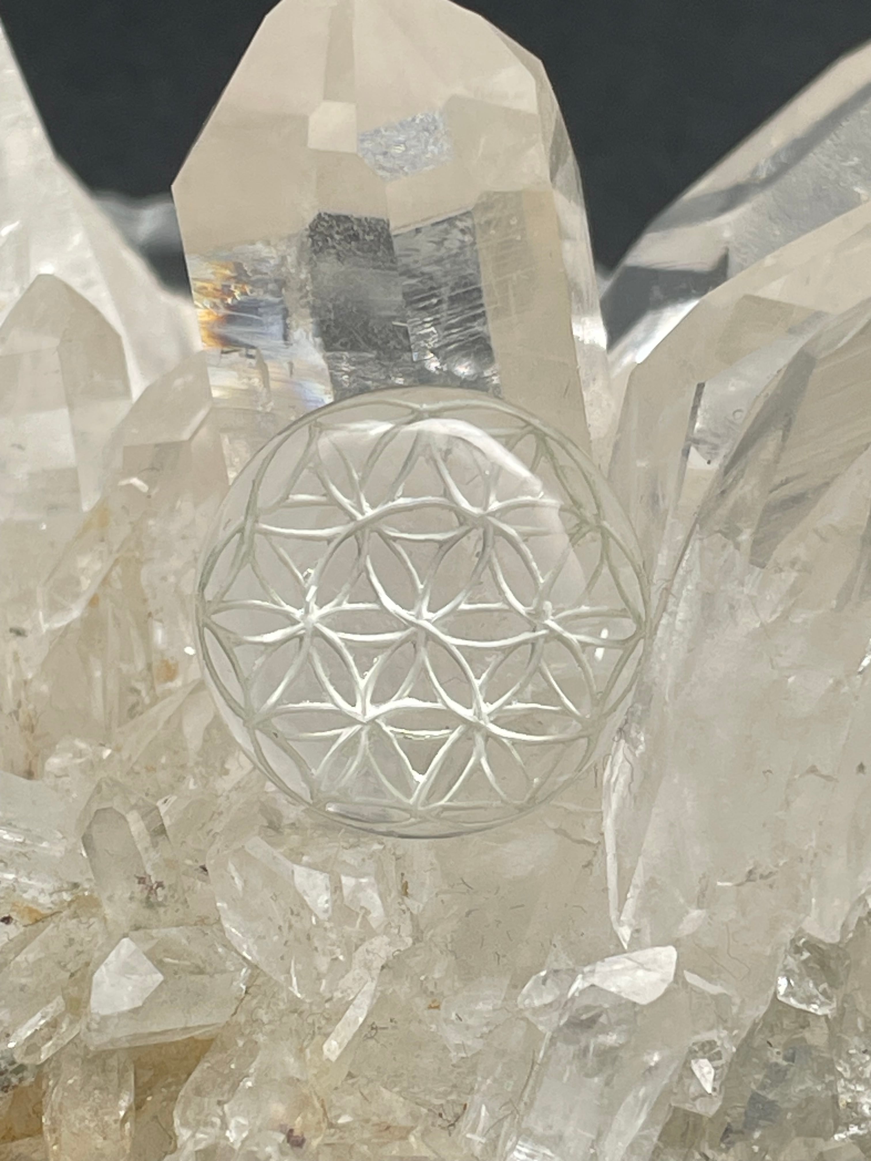 ガネッシュヒマール産紋様付水晶ポイント 207 ガネーシュヒマール水晶