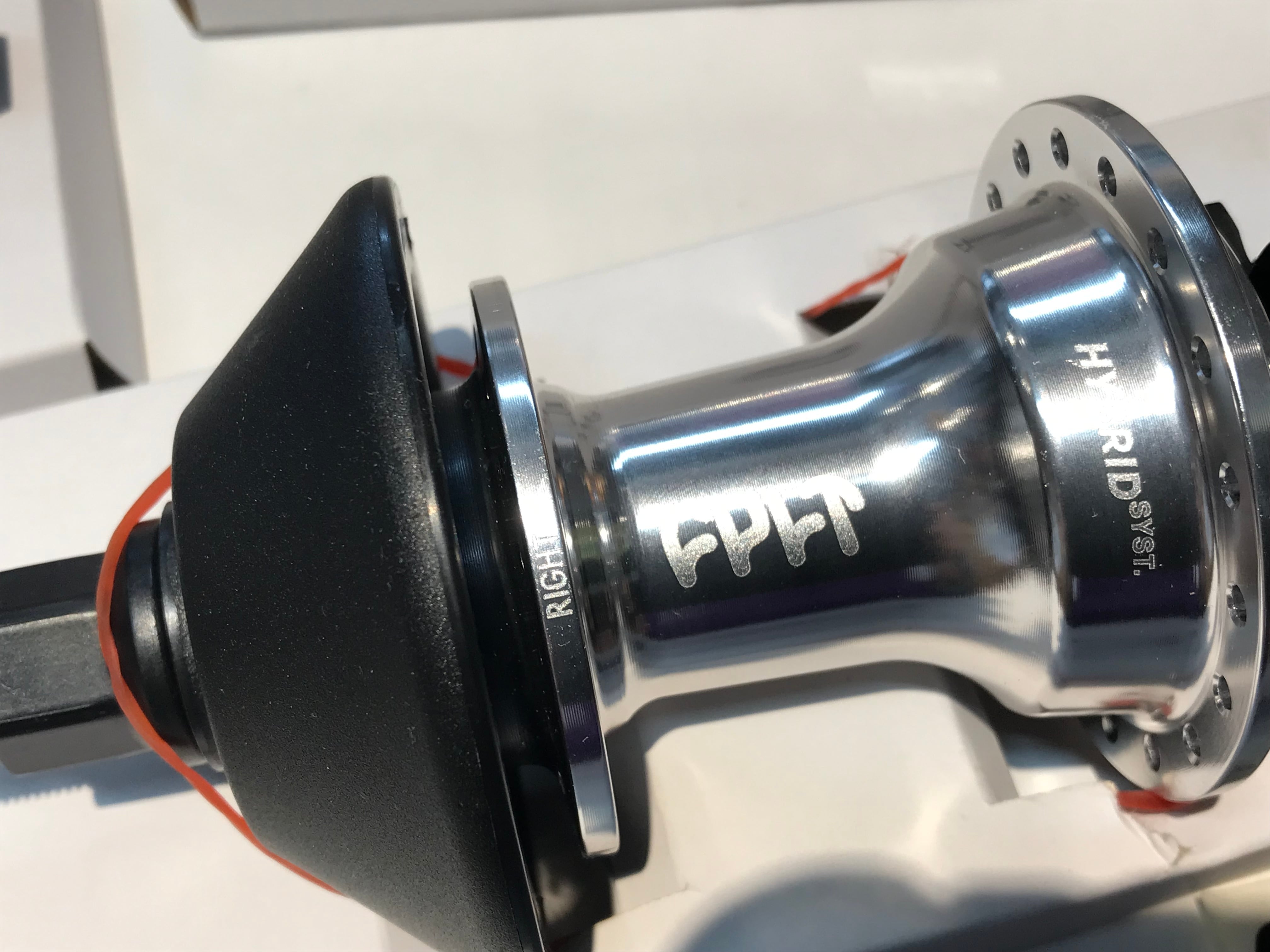 CREW HYBRID HUB RHD POLISHED | bmxshop