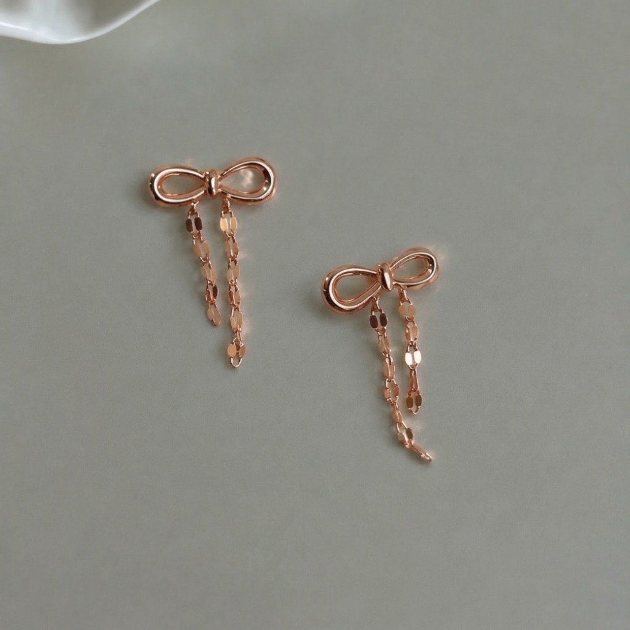 Ribbon Chain