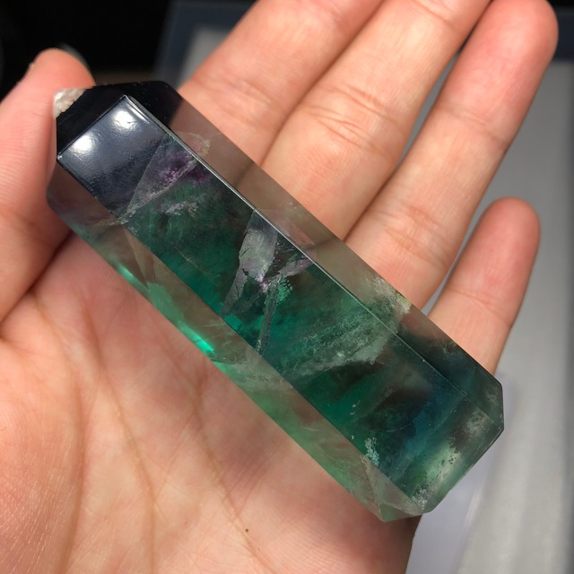 65 透明感抜群 フローライトポイント