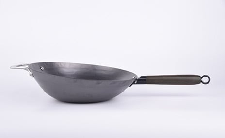 アナスタティカANASTATICA 傾斜あり打ち出し鉄鍋 窒化加工 塗装なし
