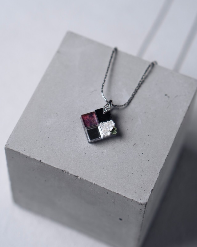 月影：necklace