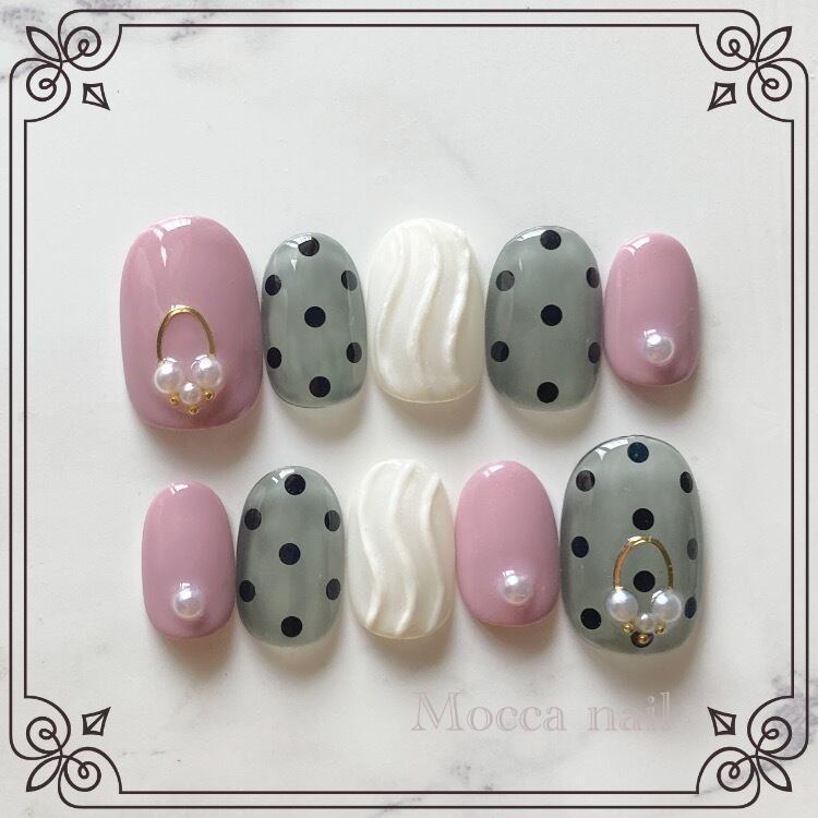 051】シースルードット パープル うねうね ネイルチップ |チップ形変更  