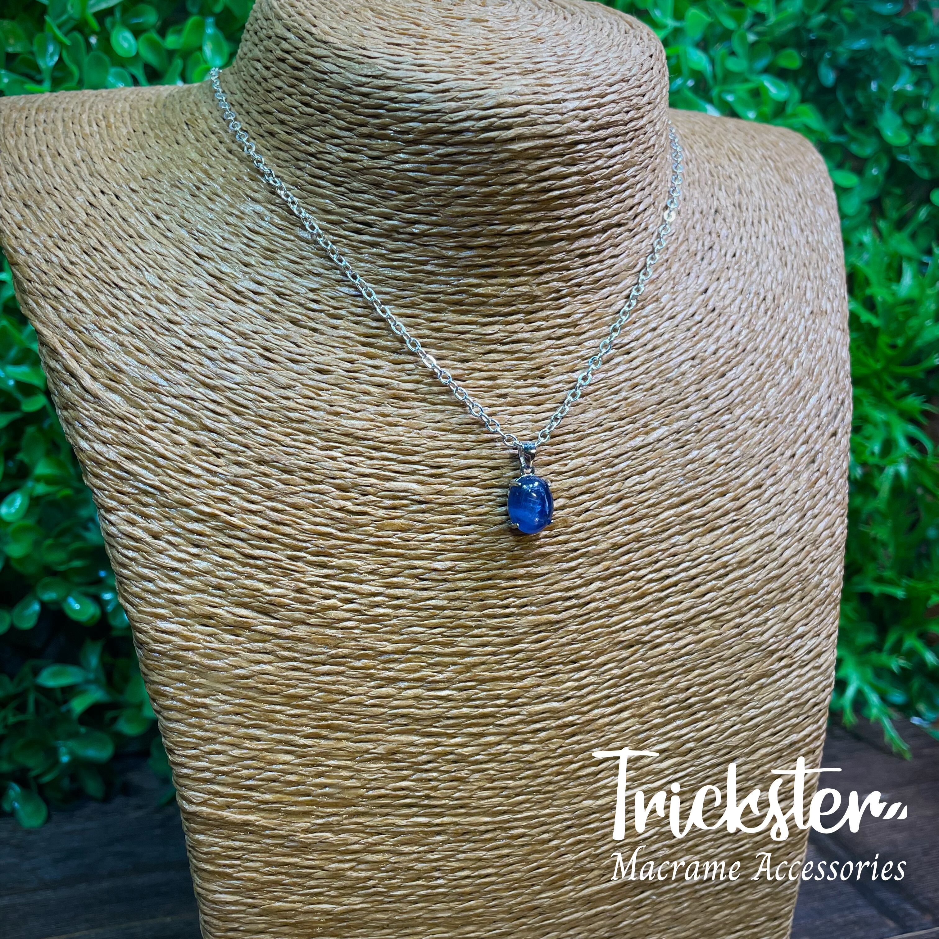 カイヤナイト ペンダント T211 | Trickster マクラメアクセサリー