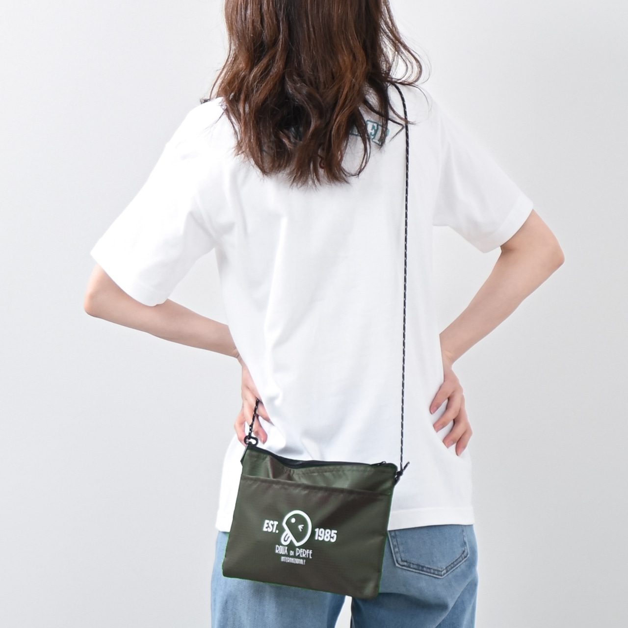 ベーマークプリントサコッシュ