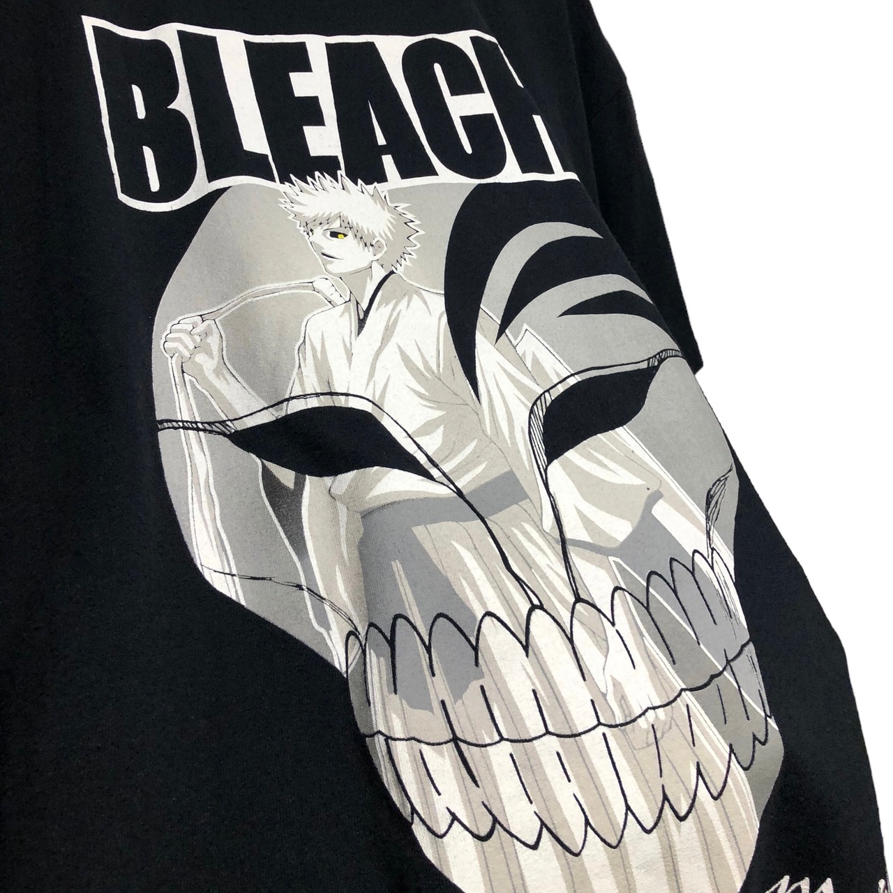 00s 白一護 BLEACH ブリーチ 黒崎一護 アニメ XL ホロウ化 Tシャツ 