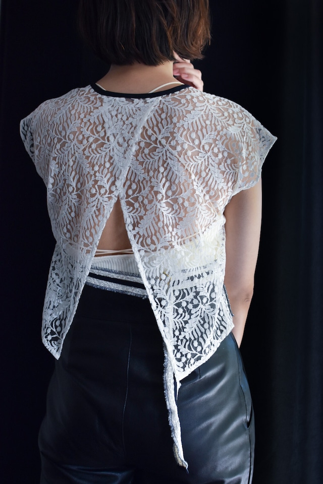 YUKISHIMANE morning glory lace top