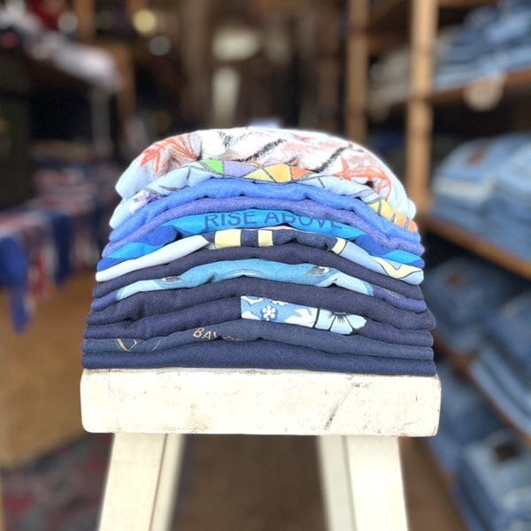 1点物◇Daddy Shark鮫シャーク紺プリントTシャツ古着メンズXL