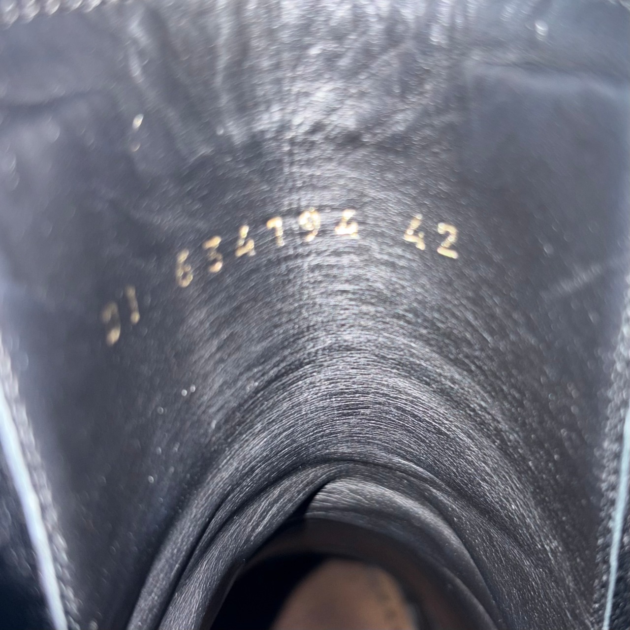 SAINT LAURENT PARIS black leather heel boots