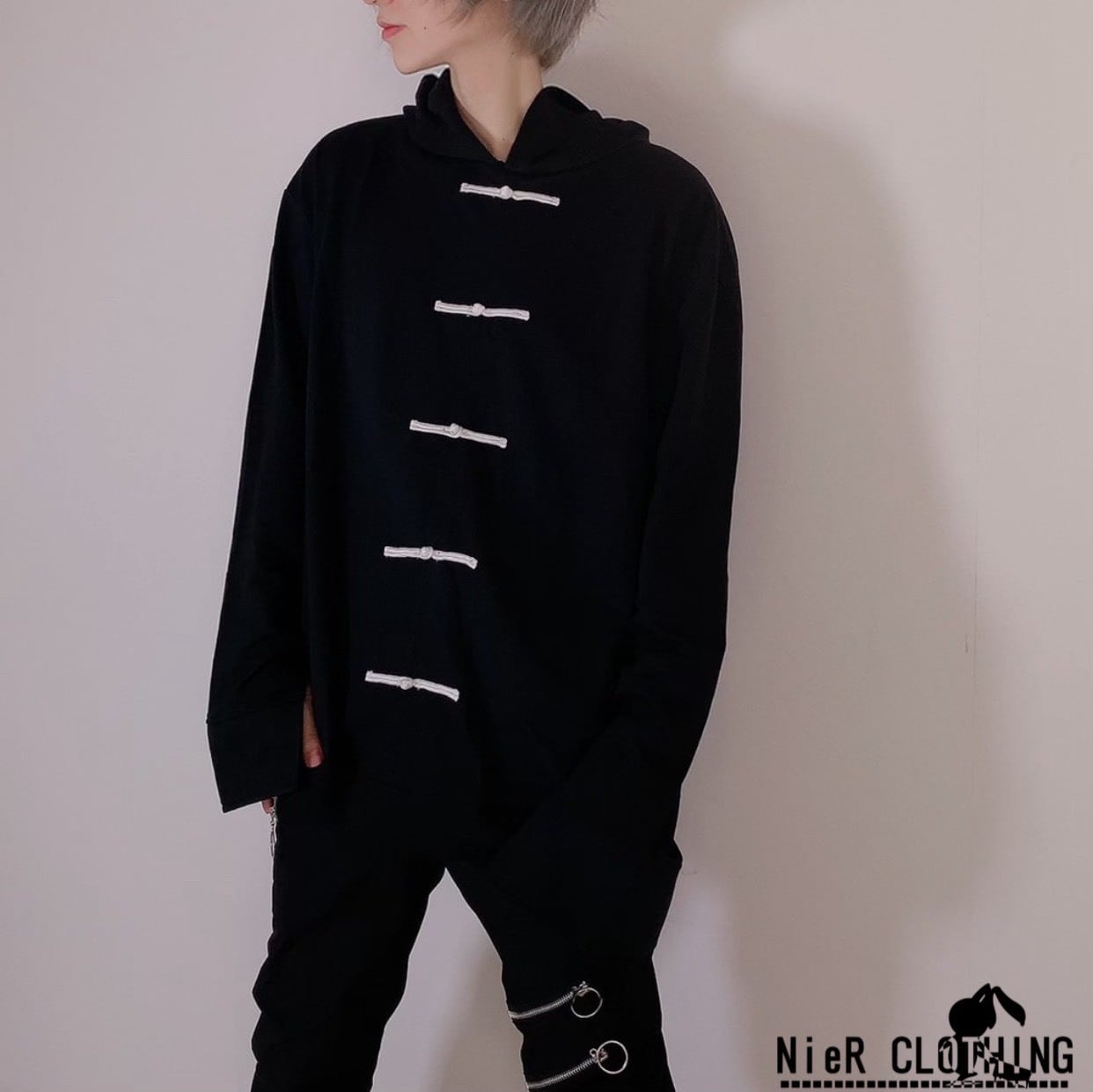 新品未使用NieR♡Bizarre Hoodie