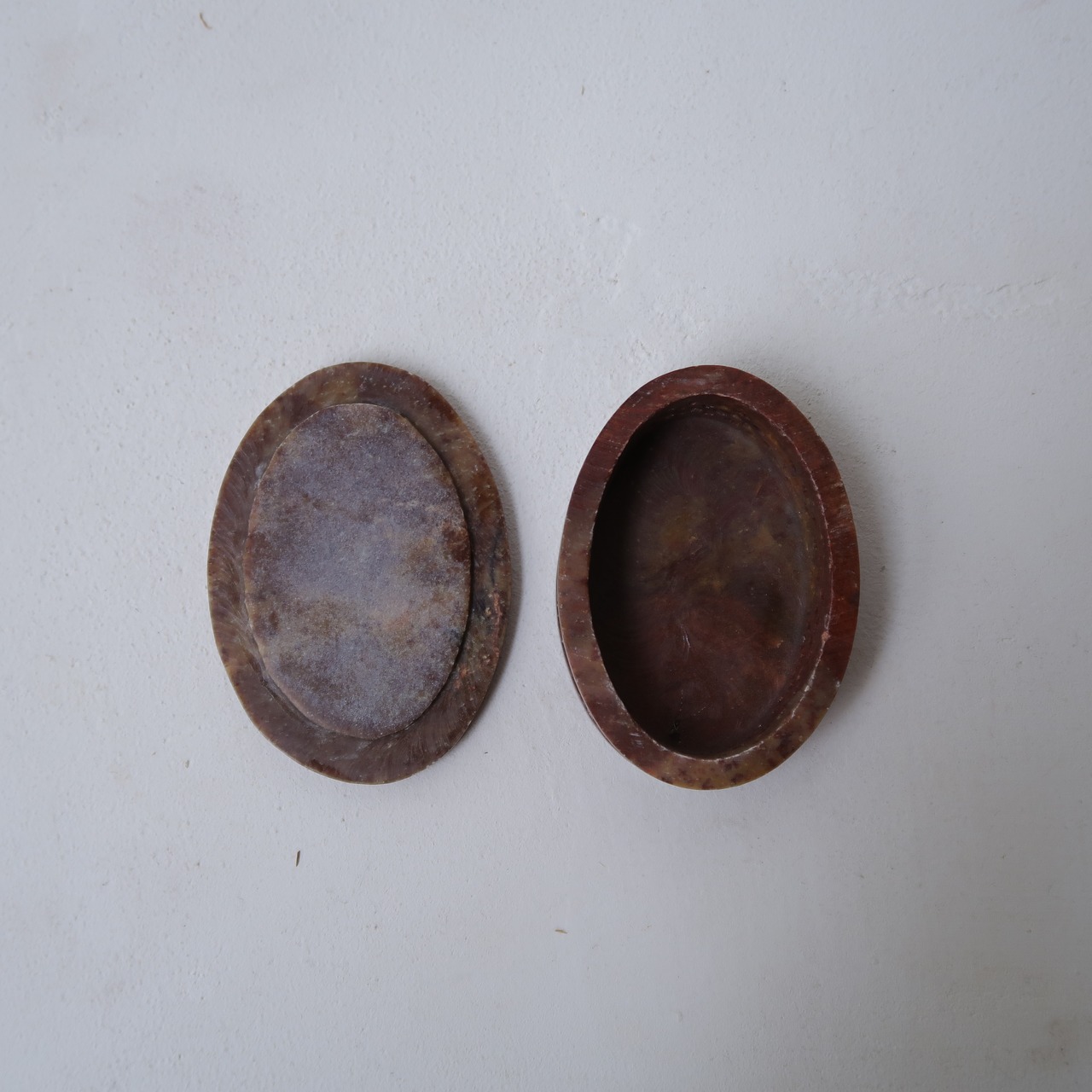 小さなお花のケース3