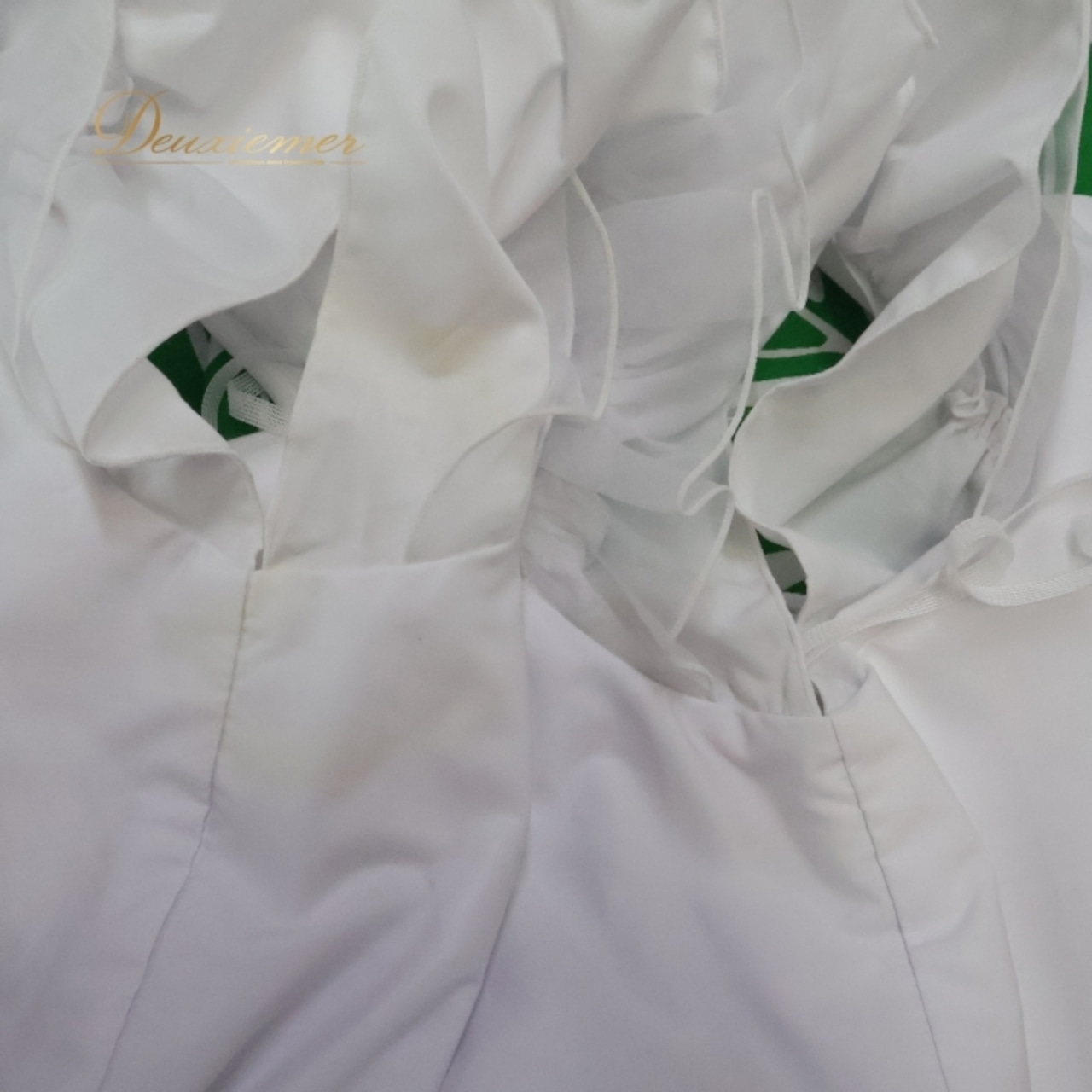 フラダンス 衣装 ワンピース ドレス エコルエヒク ホワイト系 EKOLU EHIKU 日本製 パフスリーブ フリル モンステラ柄 花柄 かわいい 華やか 鮮やか 明るい 白 緑 赤 ハワイアン アロハ ハワイアンプリント フラ ダンス レッスン 練習