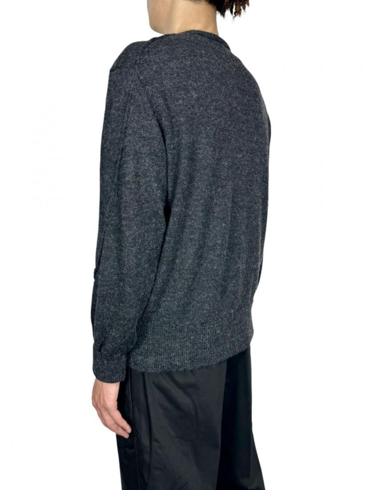 【YOKE】Baby Alpaca V-neck Sweater