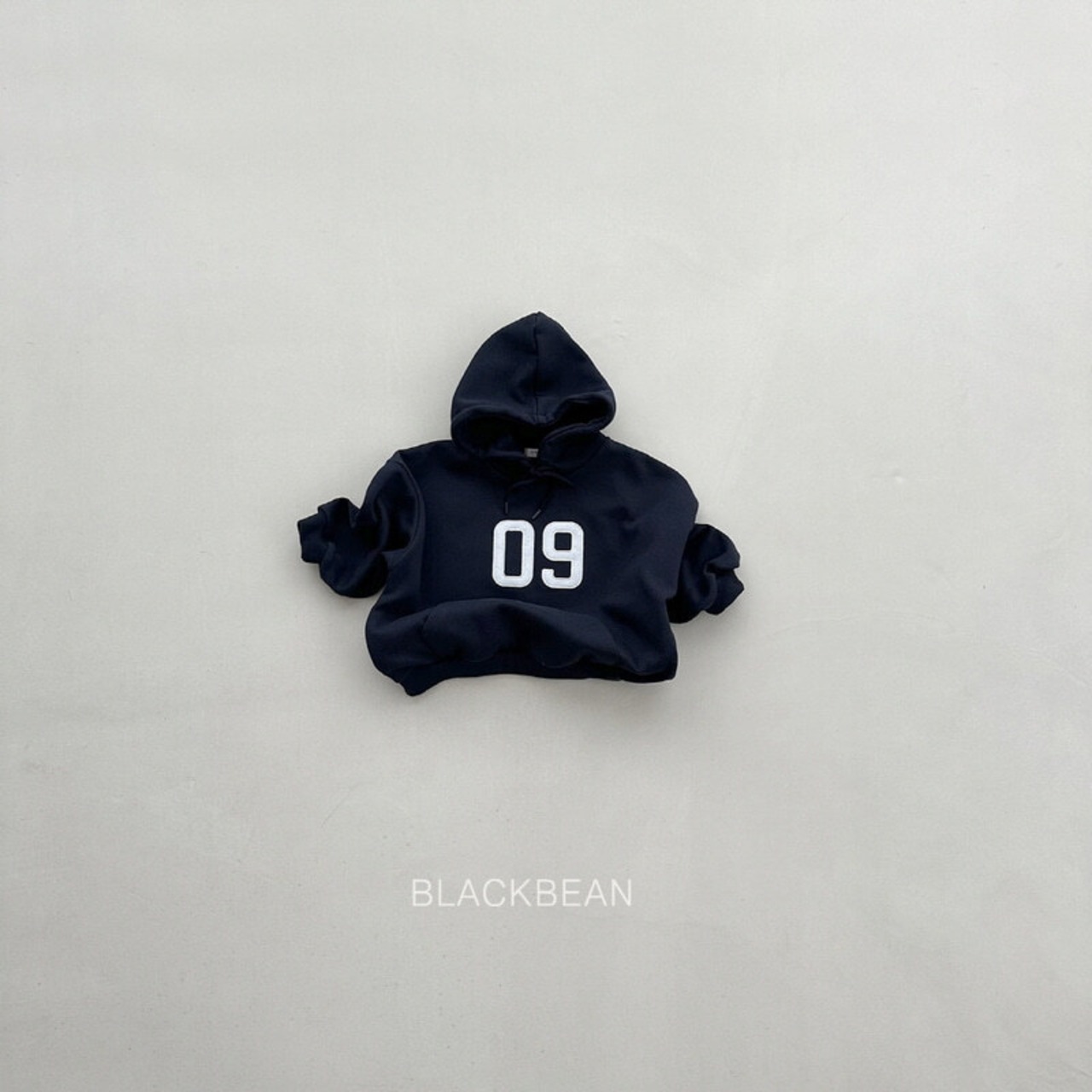 Blackbean 26/SS Number hoodie Tee