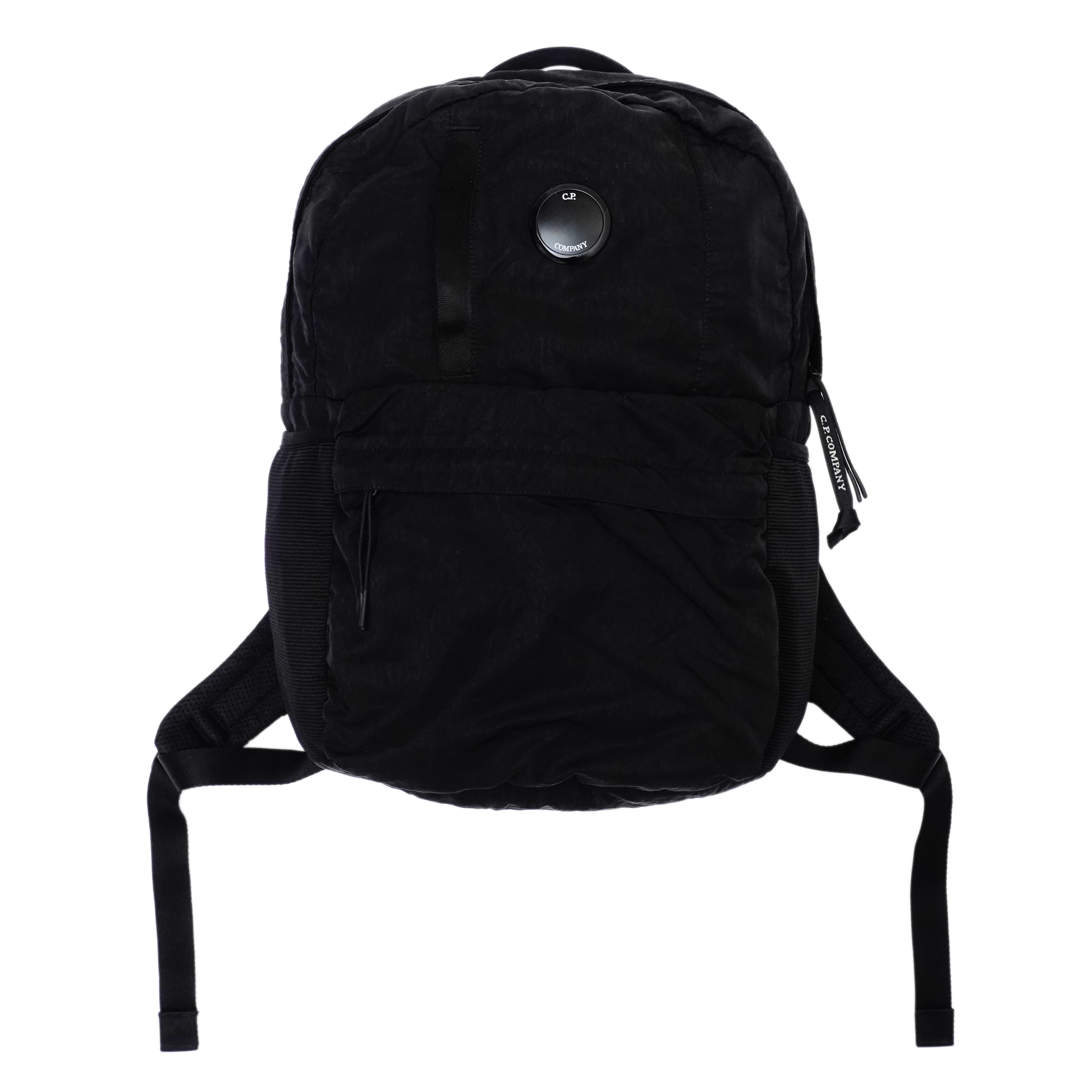 バッグ C.P. COMPANY Nylon B Lens Backpack C.P. COMPANY NYLON B LENS BACKPACK (BLACK) | SO SHOP & HOSTEL