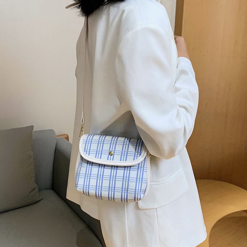 夏の小さなバッグ女性のバッグ2020人気の新しいタイドネット赤いファッションショルダーメッセンジャーバッグの質感野生の小さな正方形のバッグ Tiancai_Wing_Bag1258259