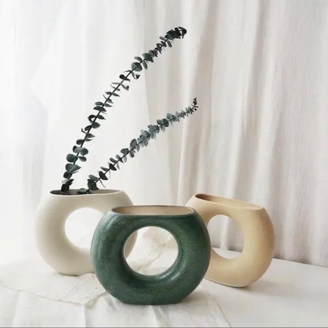 インスタ 北欧 韓国 雑貨 フラワーベース 花瓶 ドーナツ型 オシャレ 陶器 代引不可 インスタ 北欧 韓国 雑貨 フラワーベース 花瓶 ドーナツ型 オシャレ 陶器 代引不可