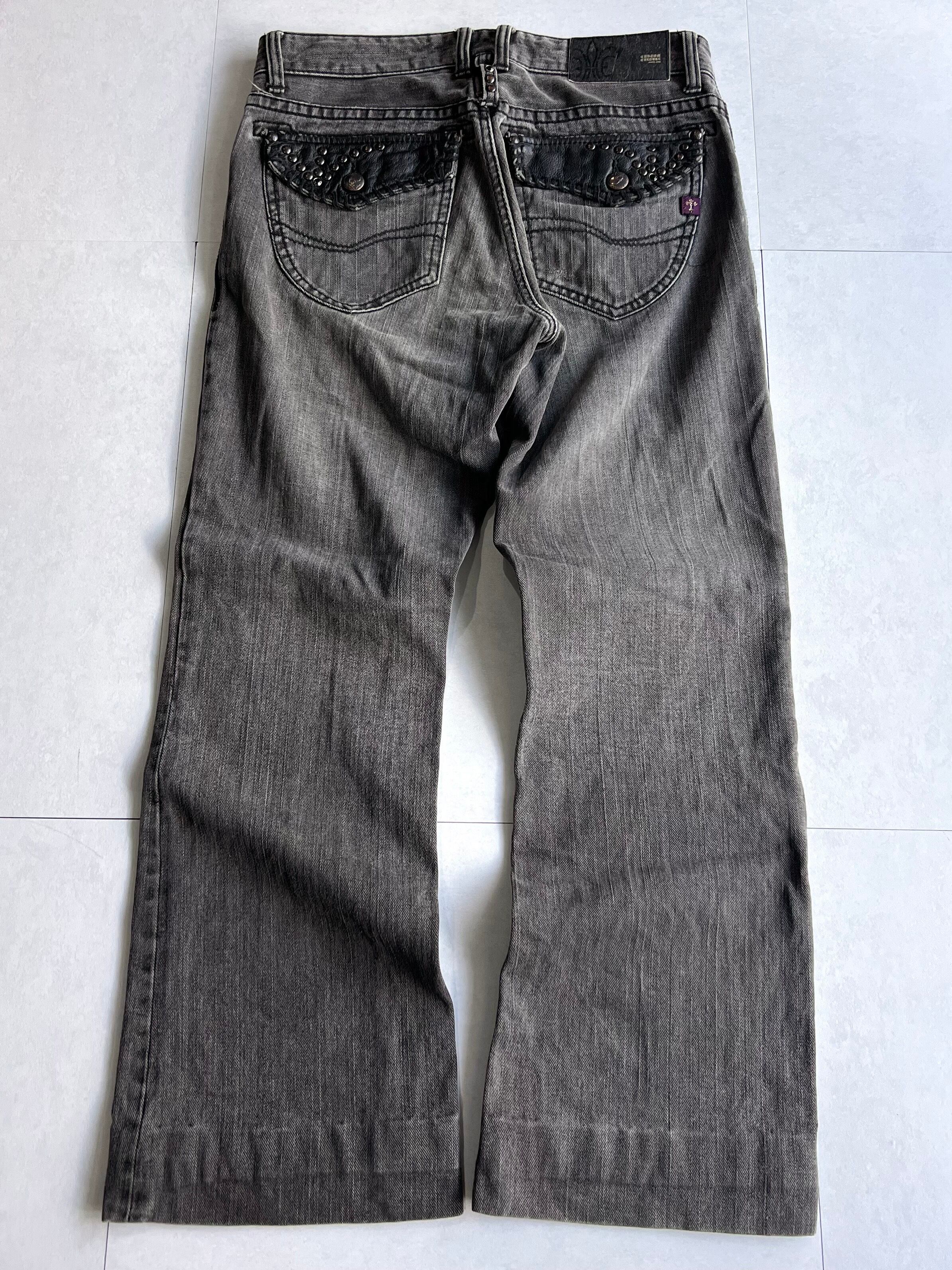 "Custom Culture" Studs Design Flared Denim