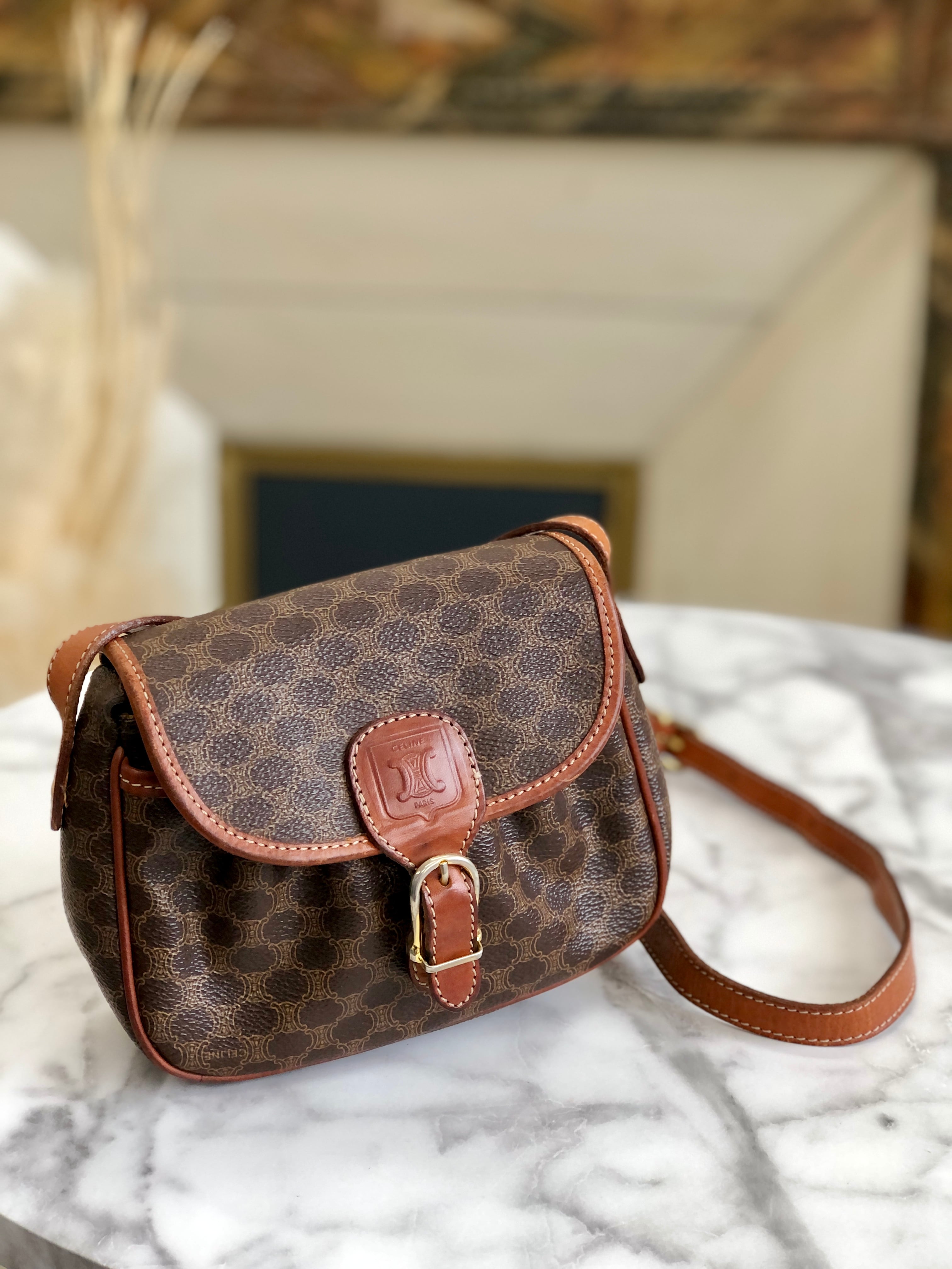 CELINE セリーヌ　マカダム　ブラゾン型押し　フロントベルト　ポシェット　ミニバッグ　ショルダーバッグ　ブラウン　vintage　ヴィンテージ　 オールドセリーヌ　ifxa4f | VintageShop solo powered by BASE