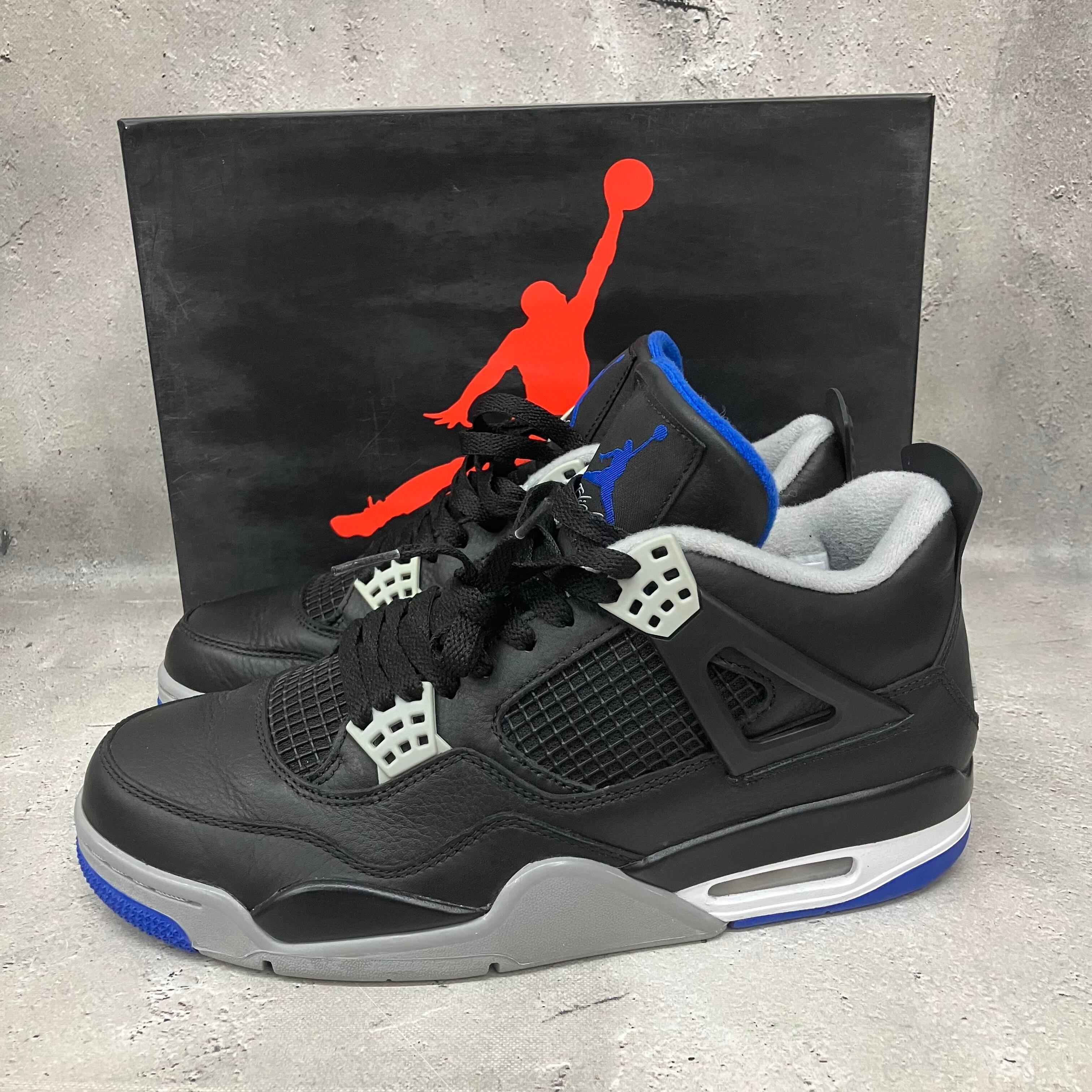 Nike Air Jordan 4 Retro 