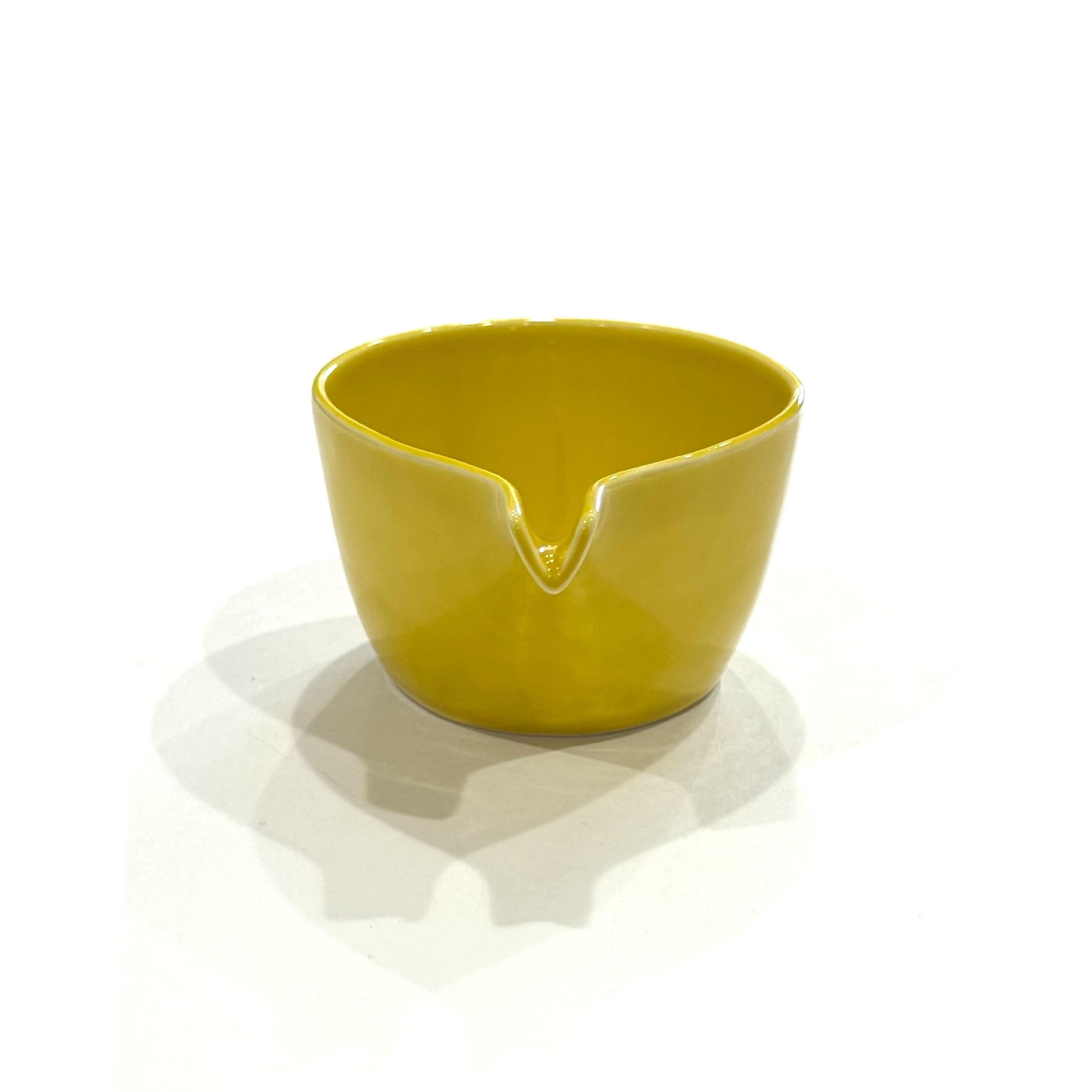 SALE】イラホ 片口 M (廃盤) | 24to3［西富陶磁器オンラインストア