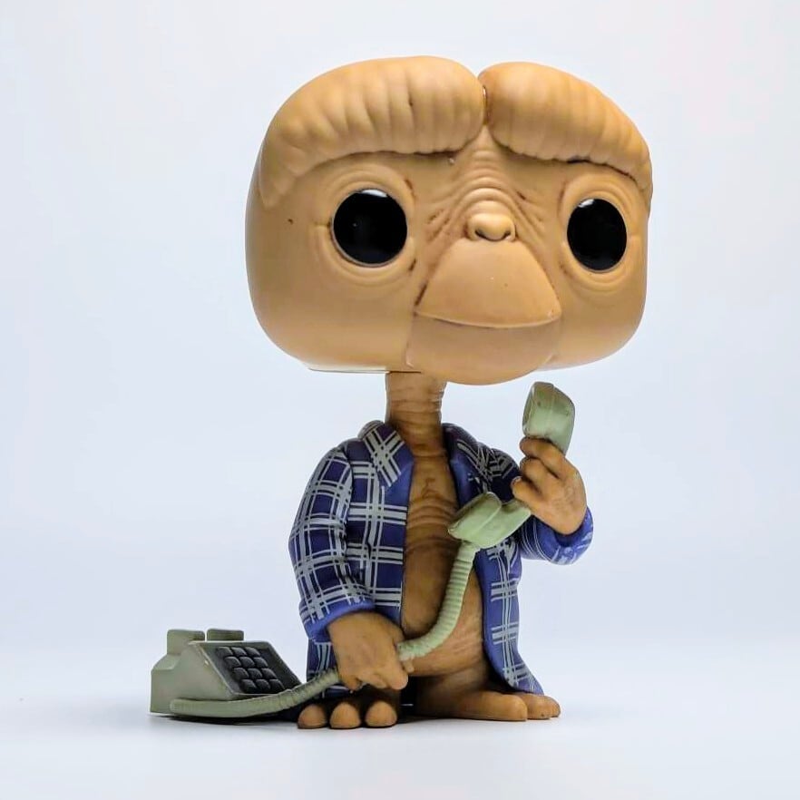 ☆US直輸入☆ FUNKO 【 POP! MOVIE VINYL FIGURE E.T. IN ROBE 40周年
