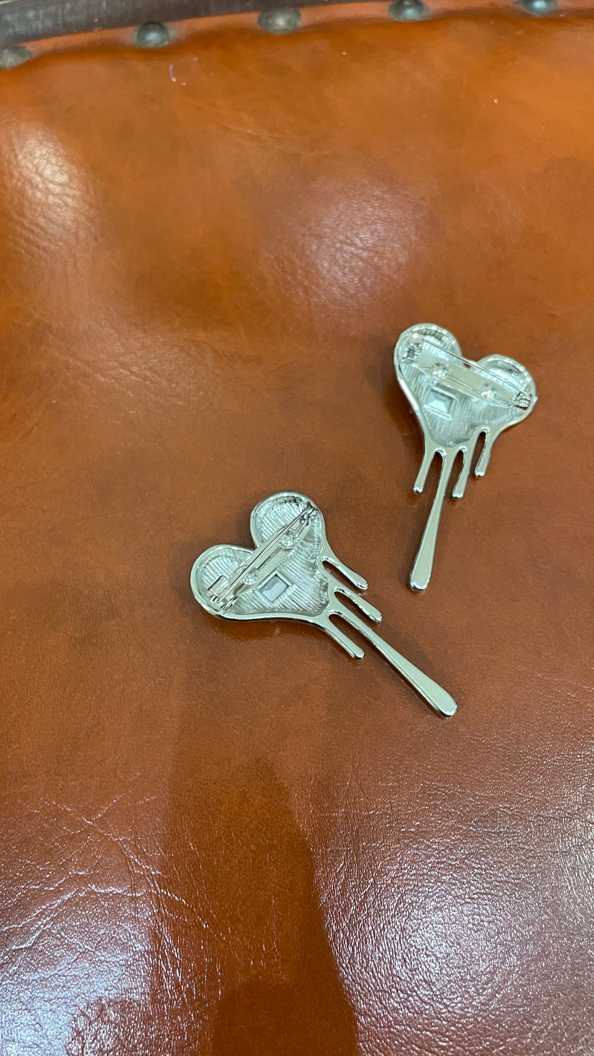 ハートブローチ Mrs.GREEN APPLE藤澤涼架様着用 | Atelier Lapipomme