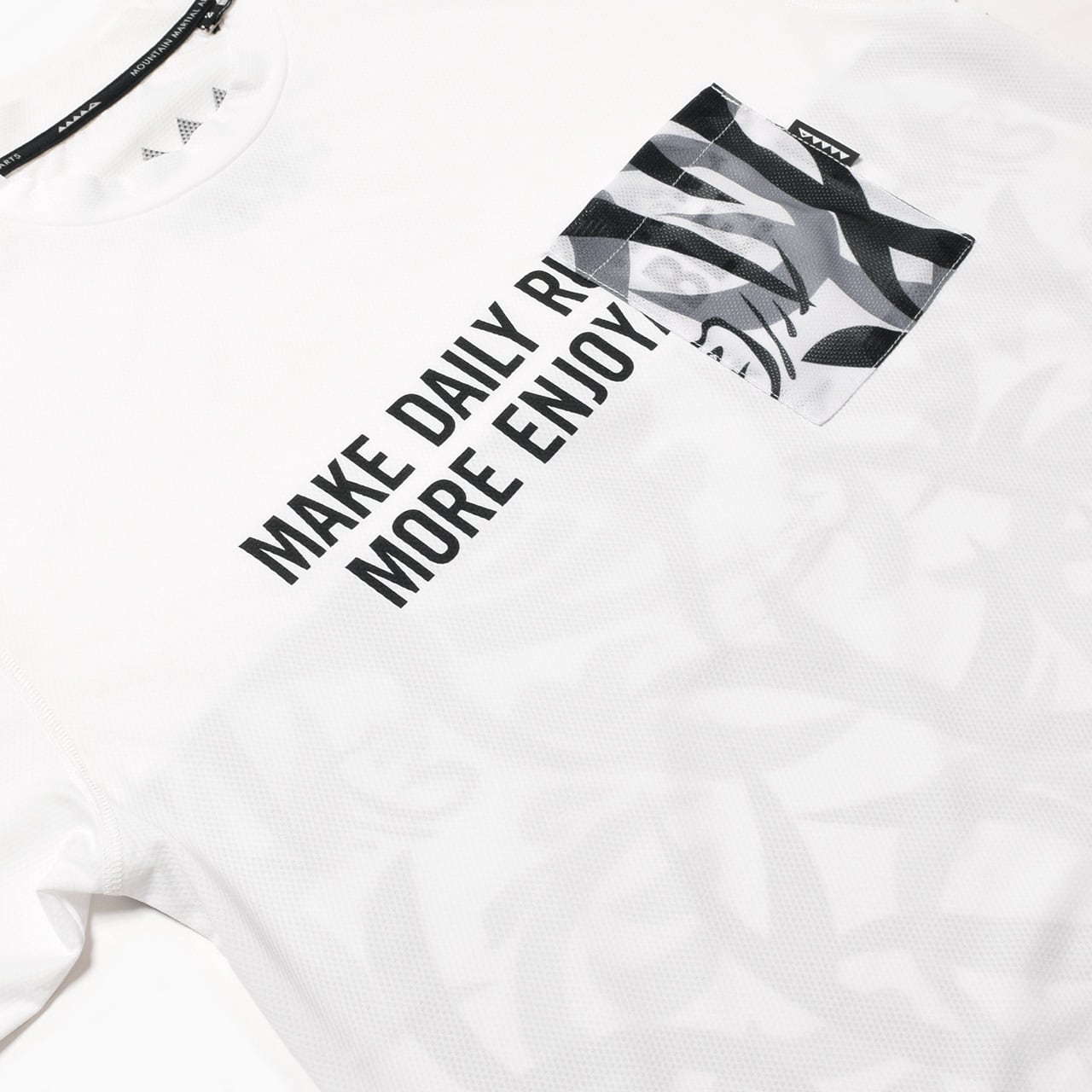 MMA(MOUNTAIN MARTIAL ATRTS) Takumi Okada Camo Pocket Tee White