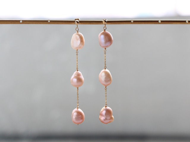 14kgf-baroque pear（purple pink color)pierced earrings