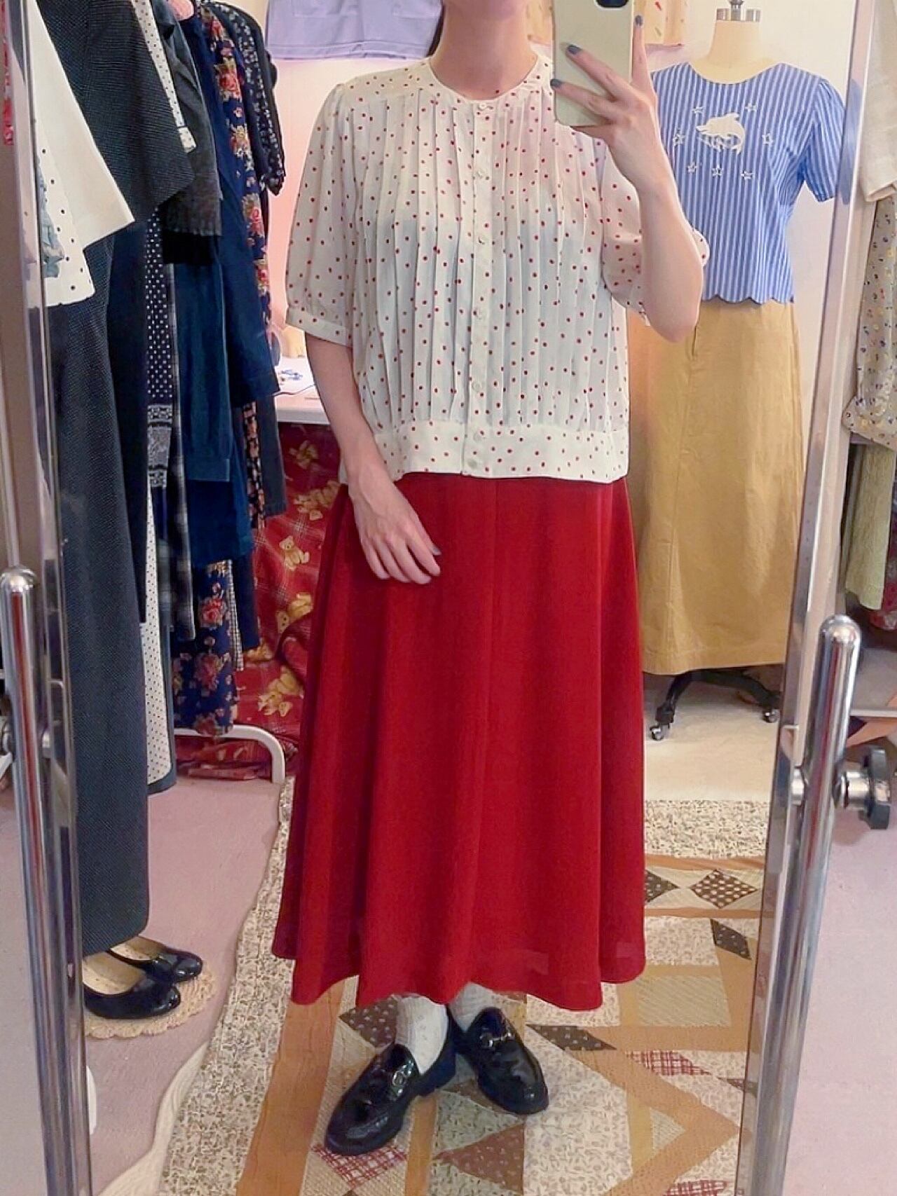 red dot pleats white blouse