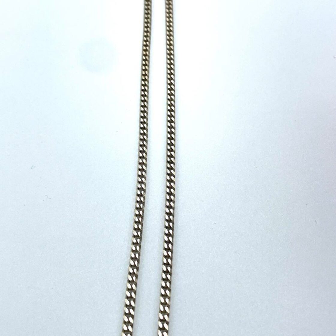 No.119 人気商品☆【美品】Gucci グッチ インフィニティノット 