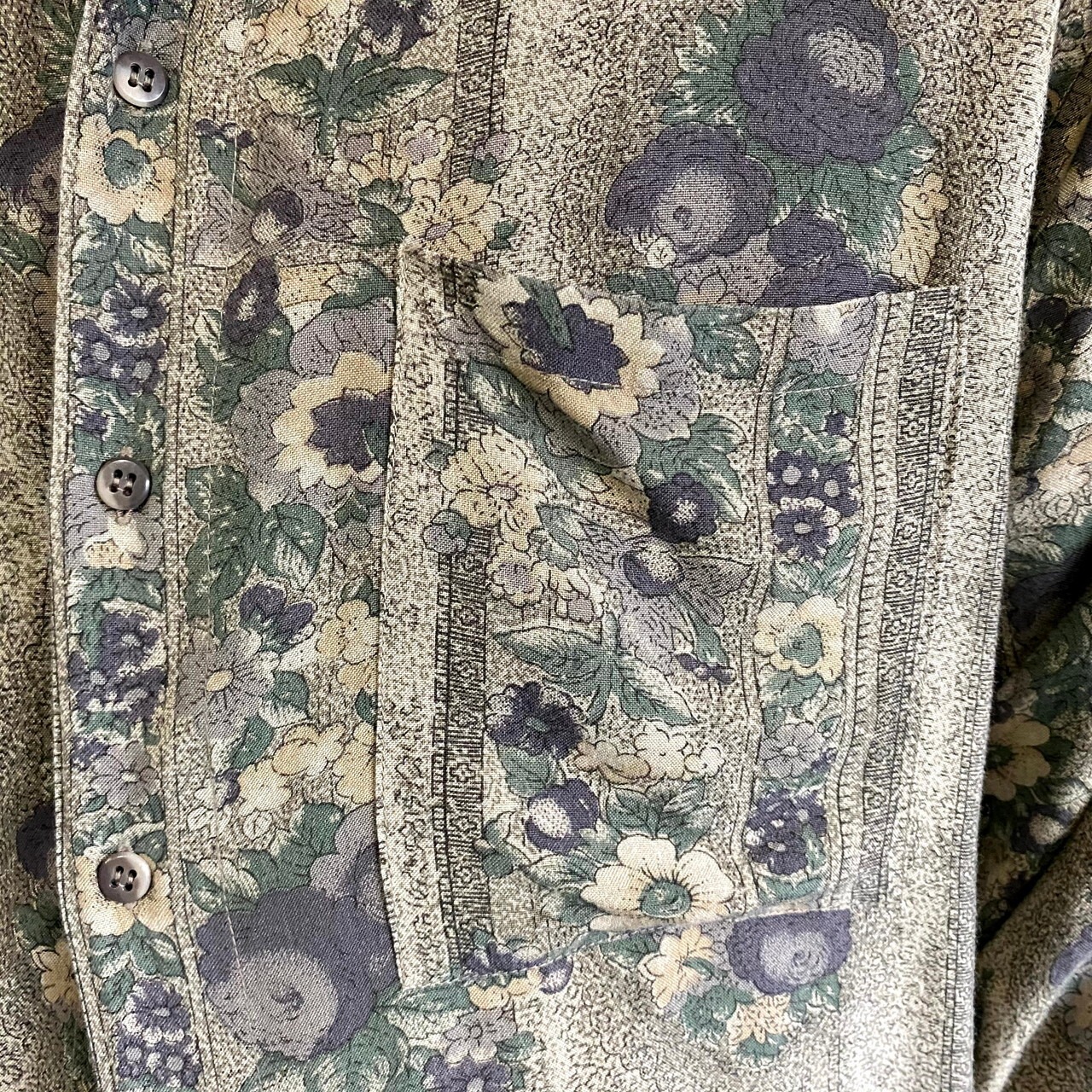 OLYMPIC VISCOSA 花柄 長袖レーヨンシャツ メンズM 古着 フラワー 