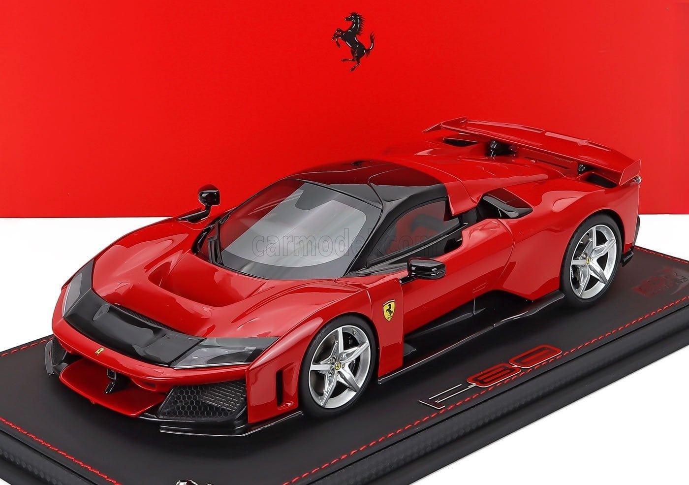 ミニカー 1/18 フェラーリ F80 ブラーゴ BURAGO 1/18 FERRARI F80 2024