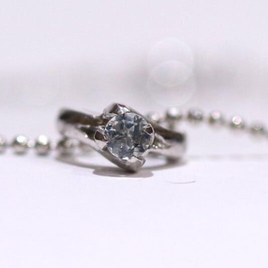 ベビーリングネックレス 3月誕生石 アクアマリン | Somm Jewelry【ソム