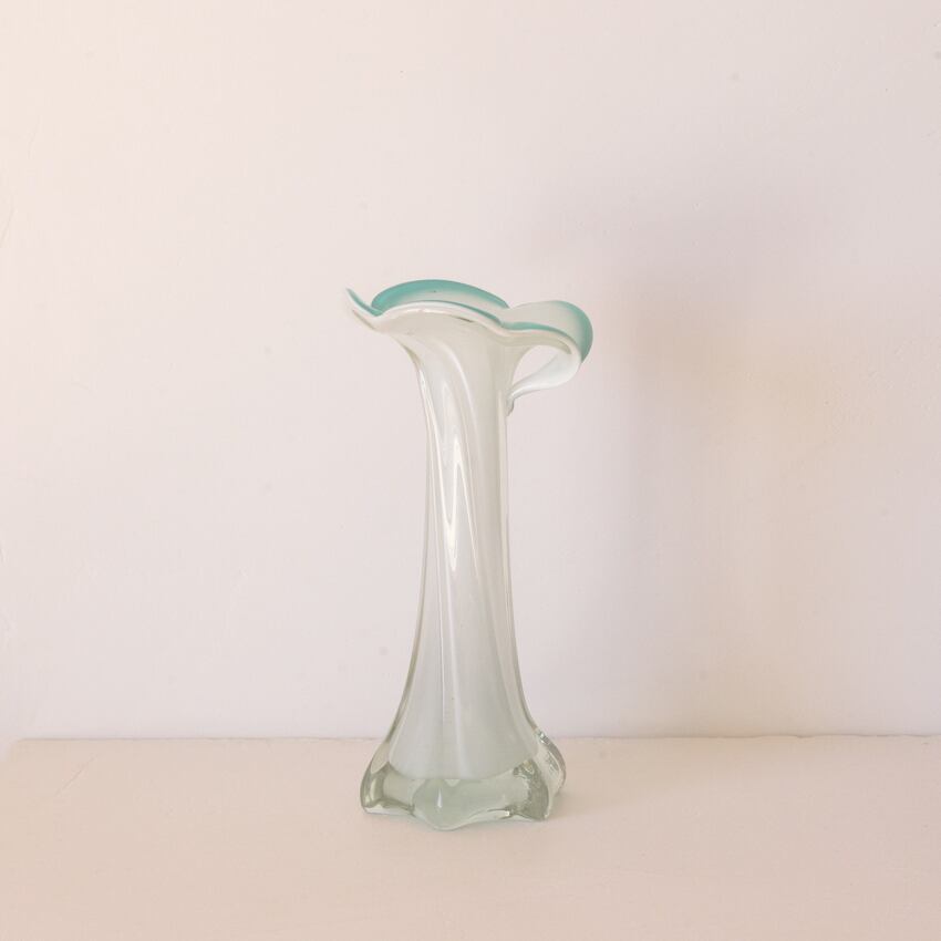 Milky Lily Vase