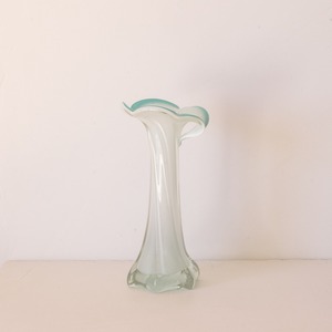 Milky Lily Vase