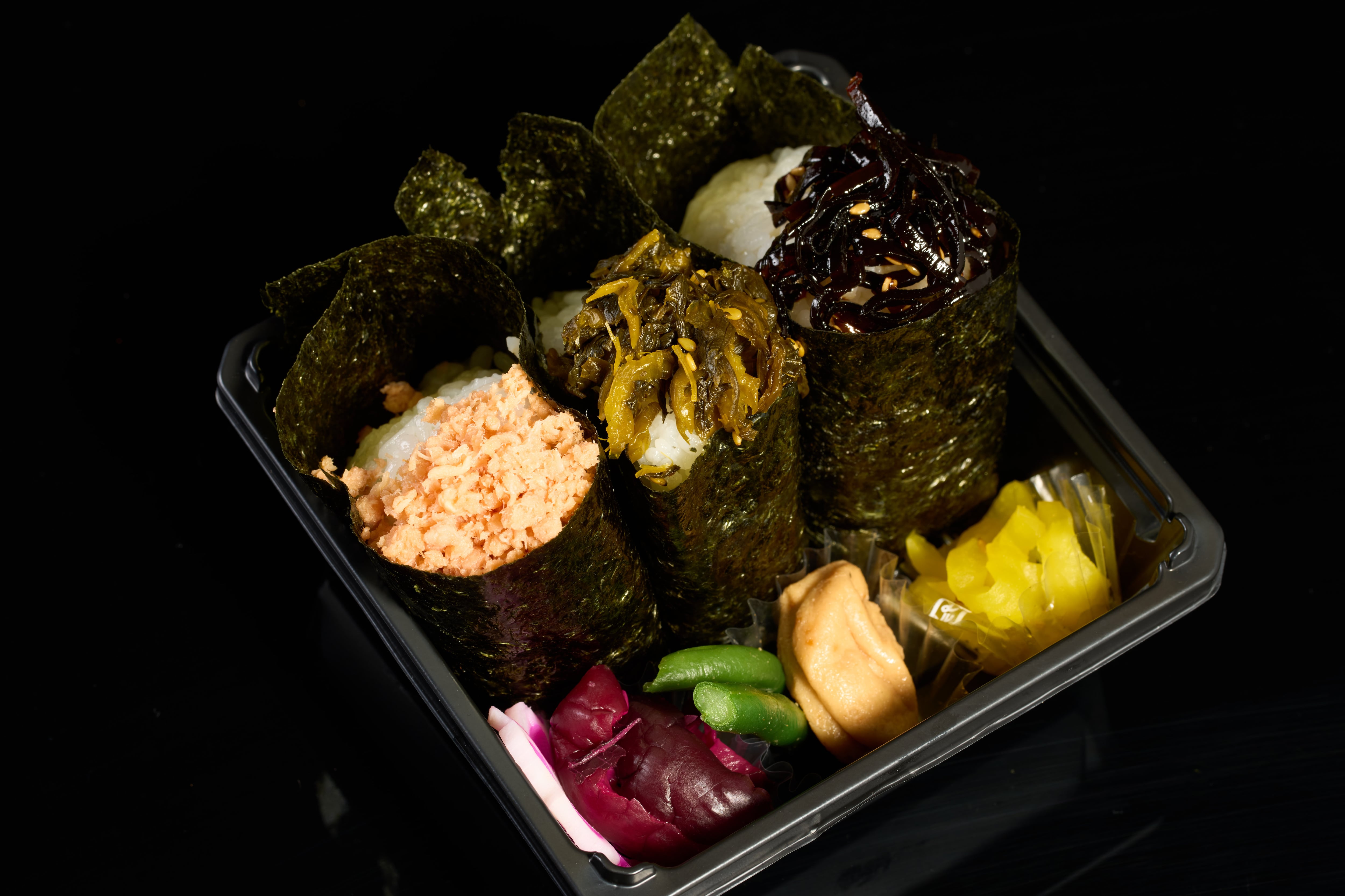 熨斗対応可】お手軽鮭おにぎりセット（鮭・高菜・ごま昆布） | 「和匠