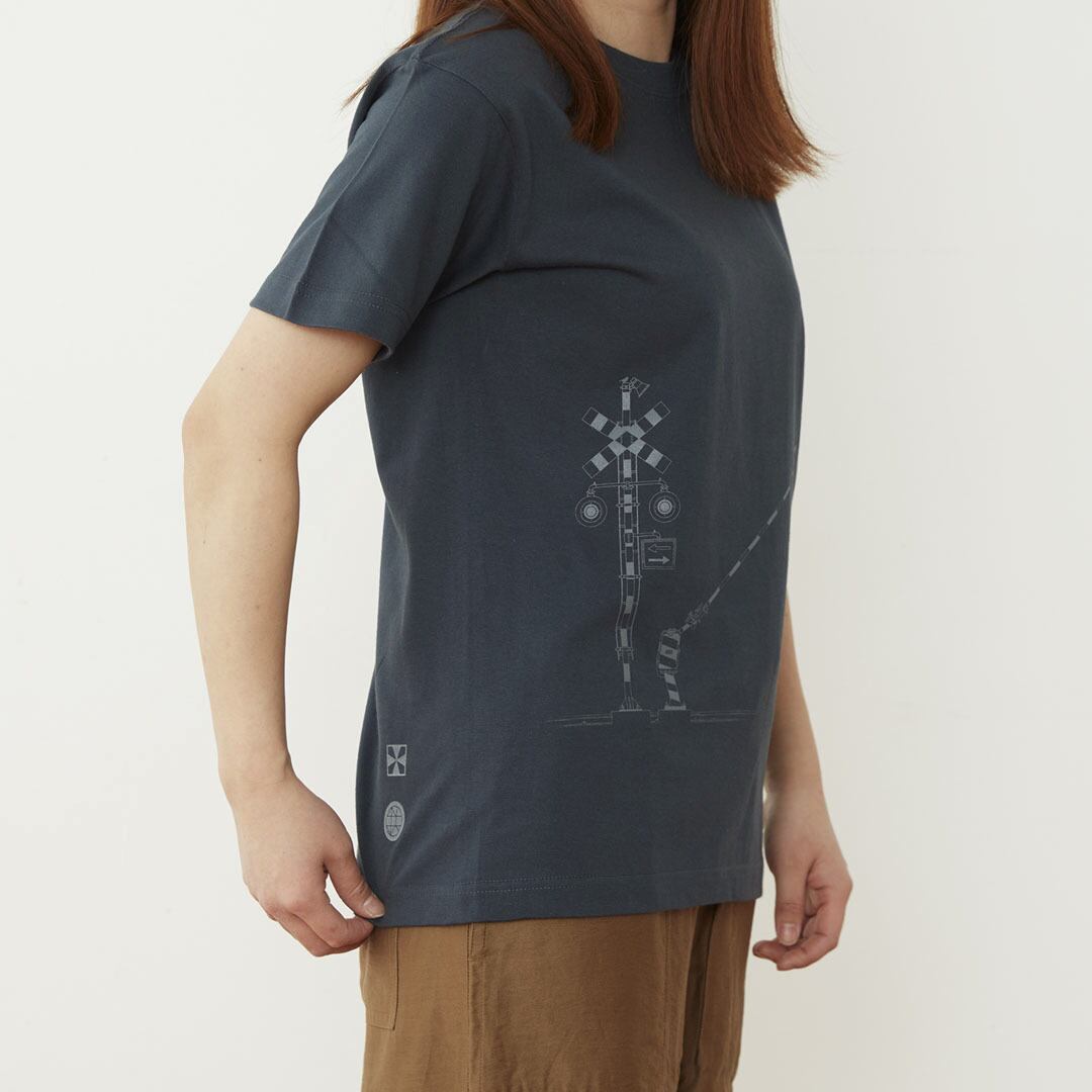 familiar ピンクTシャツ 列車デザイン 80センチ Tシャツ｜ファミリア