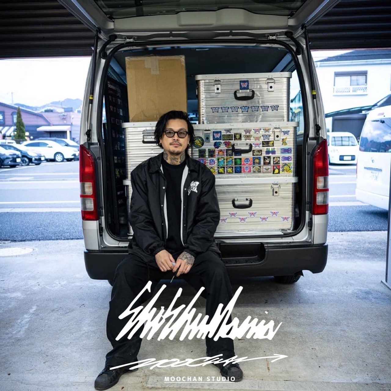 蛾虎プリントナイロンコーチジャケット