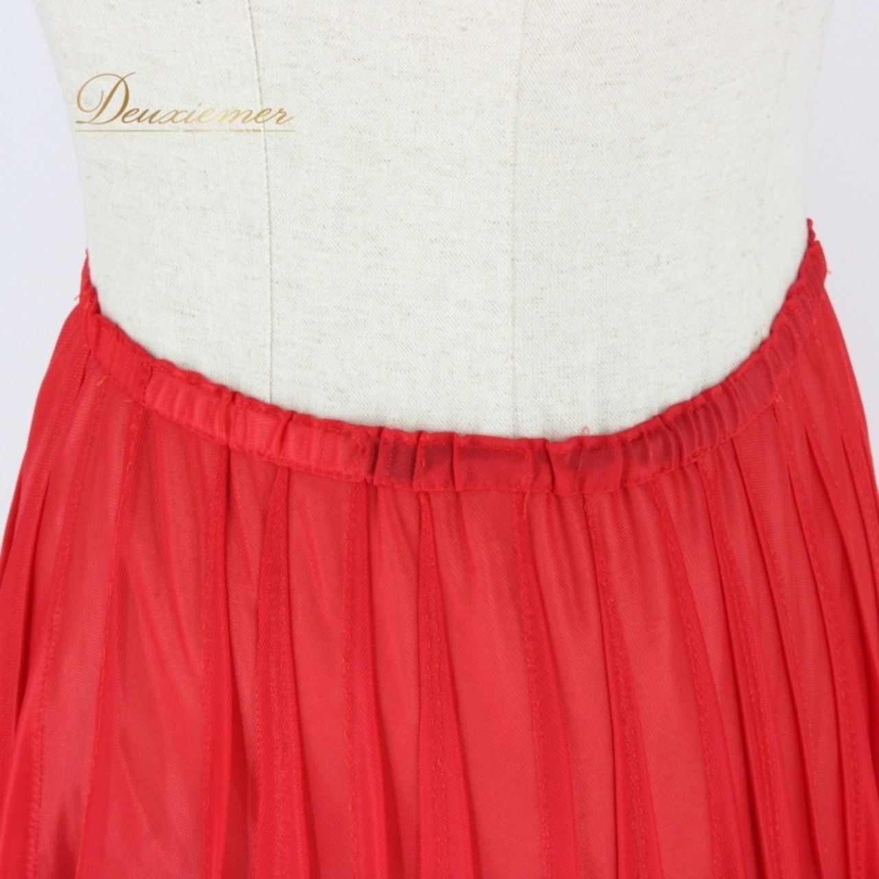 社交ダンス 衣装 スタンダード スカート パニエ ペチコート レディース 赤 無地 派手 レッド系 差し色 かわいい 可愛い 上品 華やか ダンス衣装 フレアスカート シンプルデザイン ロングスカート 伸縮性あり パーティー用 大人 レディースファッション コーディネート おしゃれ 薄手素材 インナーウェア 衣装替え ダンスイベント かわいいデザイン 目を引く色合い