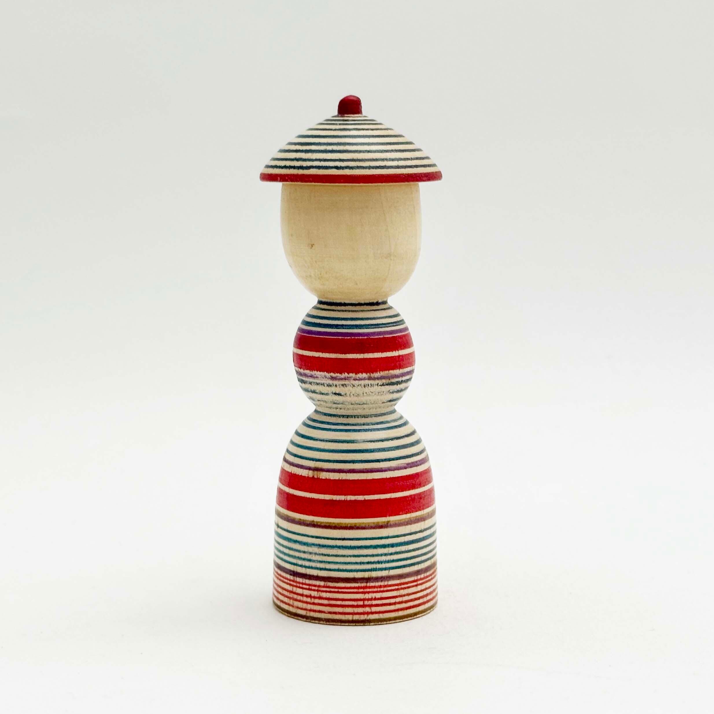 弥治郎系 / 新山学工人（笠 縞大）