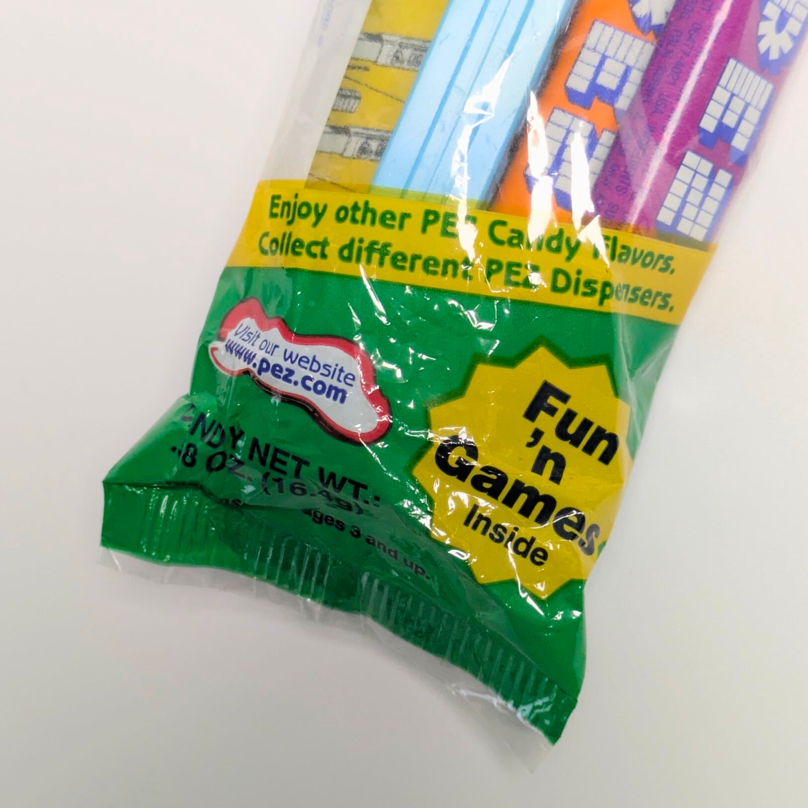 ☆ DEADSTOCK ( MINT IN BAG ) / VINTAGE2004 ☆【 SpongeBob SquarePants ( スポンジボブ ) 】PEZ / ペッツ / CANDY&DISPENSER 『 スポンジボブ おパンツver. 』 〚アメリカン雑貨 アメトイ〛