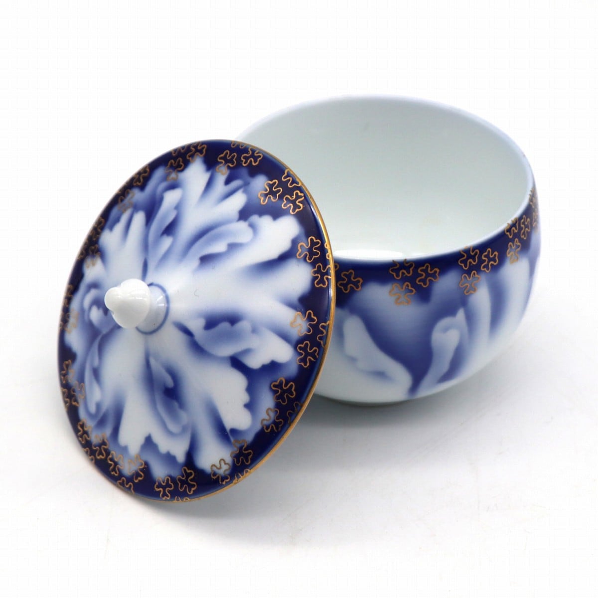 有田焼・深川製磁・蓋付き湯呑み・5客・No.210410-022・梱包