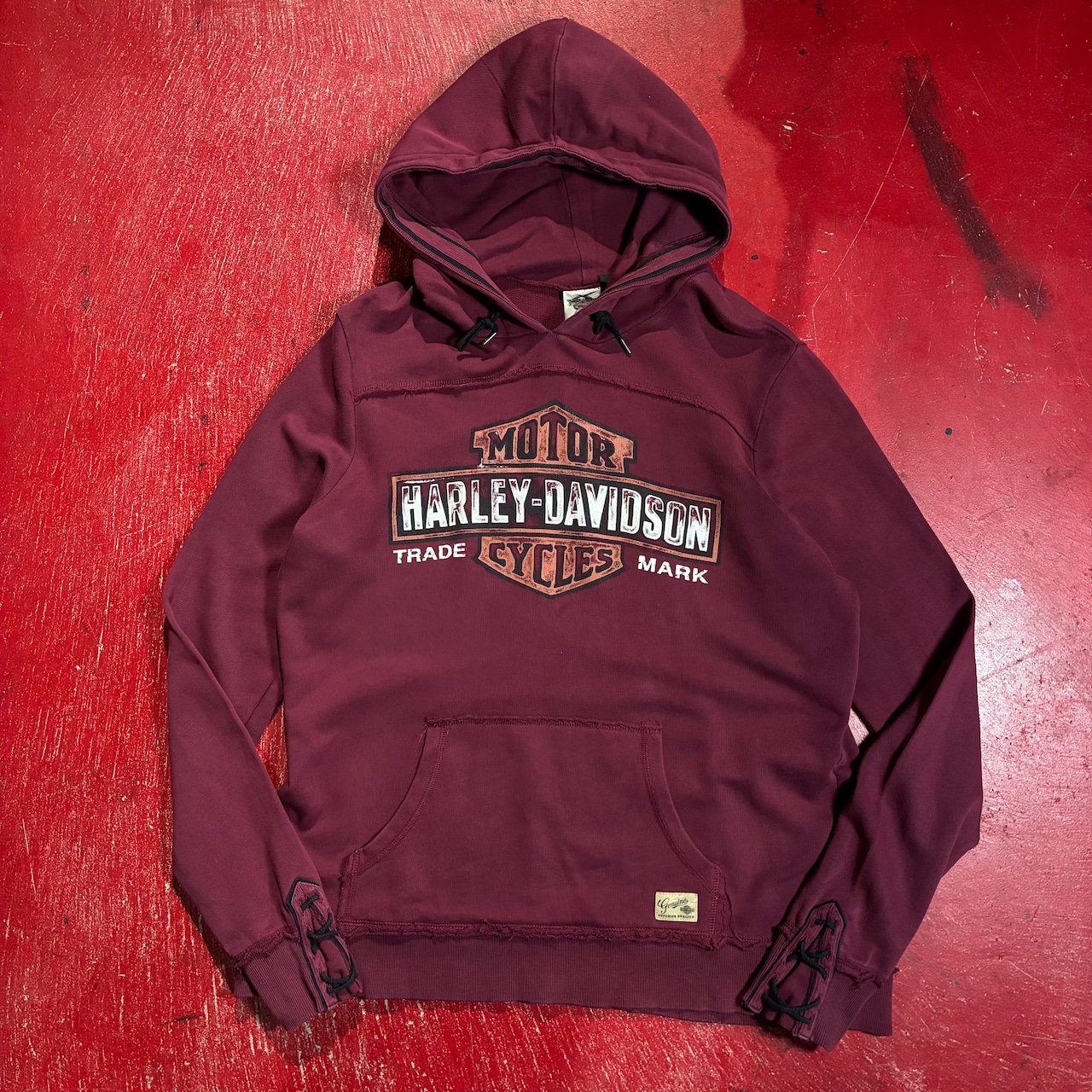 Harley-Davidson レディースプルオーバーフーディー バーガンディ 袖レースアップ
