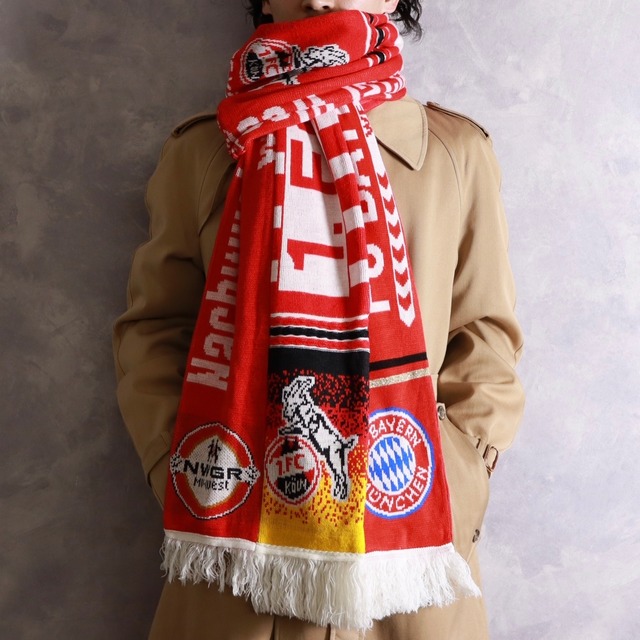 Remake 4panels soccer muffler : red