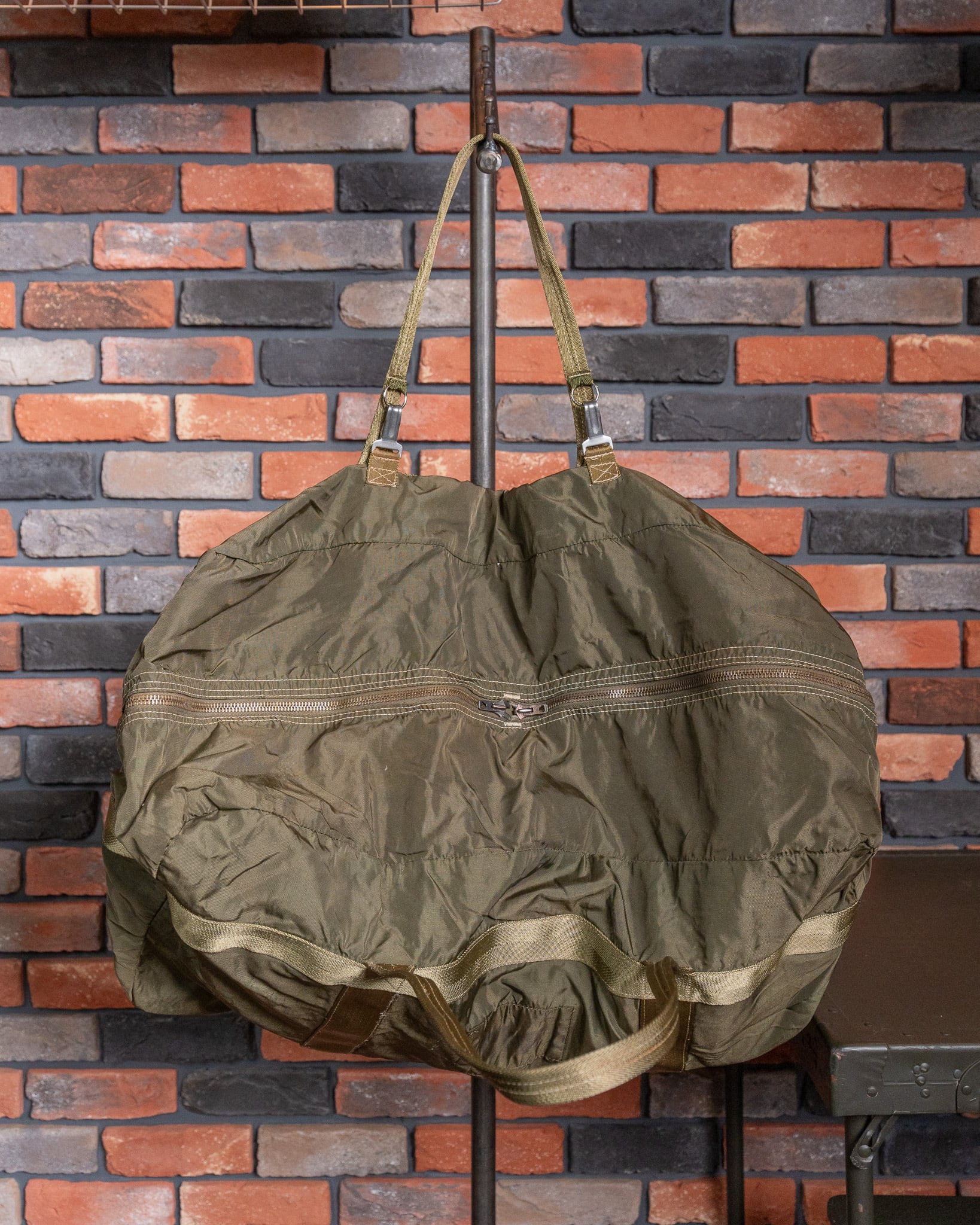 French Air Force 80-90s Paratrooper Bag 65L フランス空軍