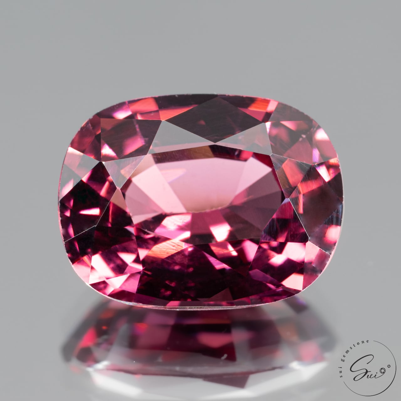 天然【非加熱】スピネル・レッド 3.69ct GIA鑑別書 | SUI GEMSTONE